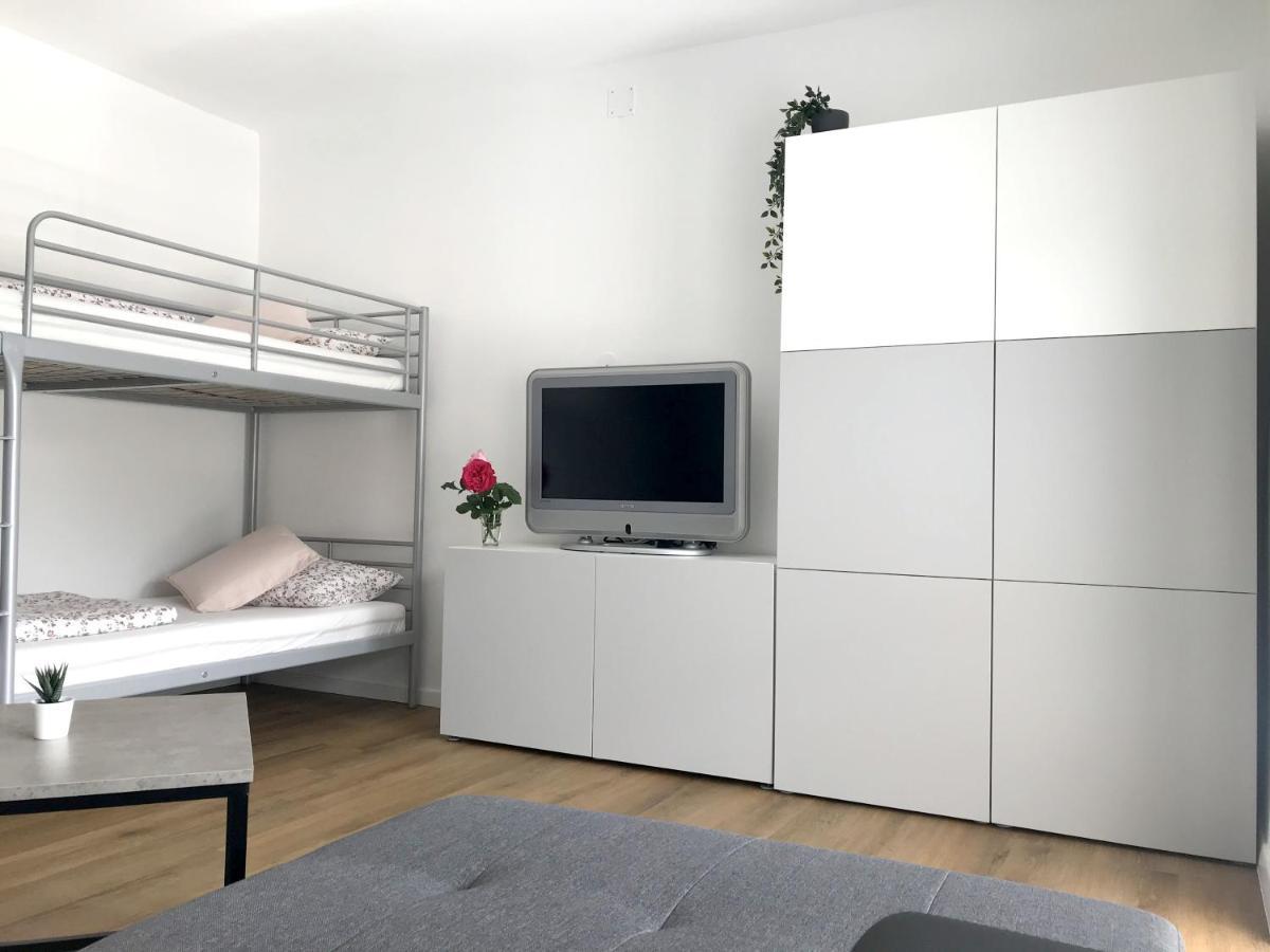 Apartment Loyd, Tolmin - Мост-на-Соки Экстерьер фото